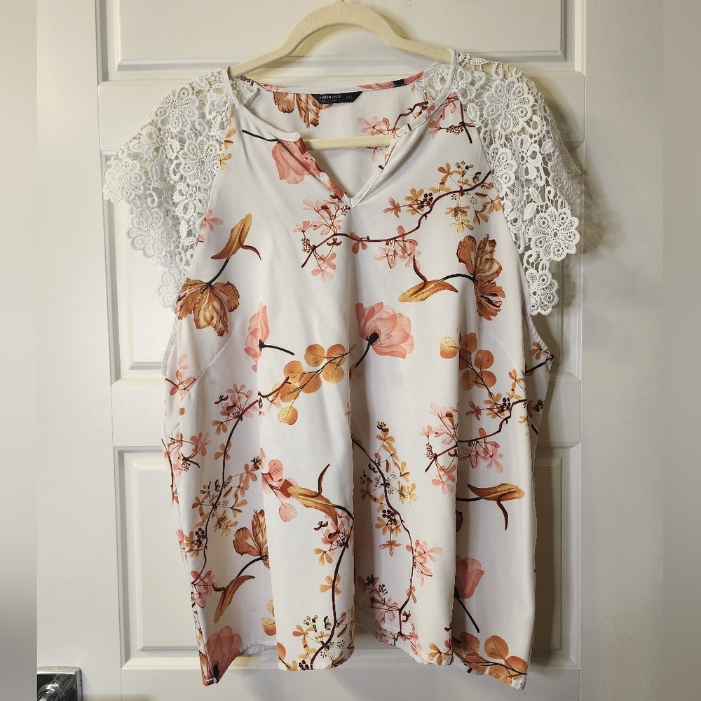 SHEIN‎ Curve 4XL White Pink Orange Floral Lace Top